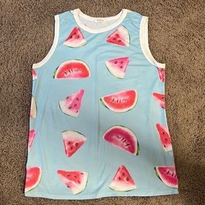 Women’s sleeveless shirt